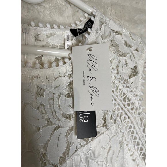 Boutique White Lace Knee Length Dress Bella and Bloom Boutique - Picture 5 of 8